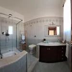 Mariposa 4*