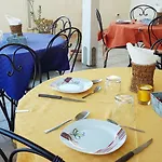 Mariposa Bed & Breakfast