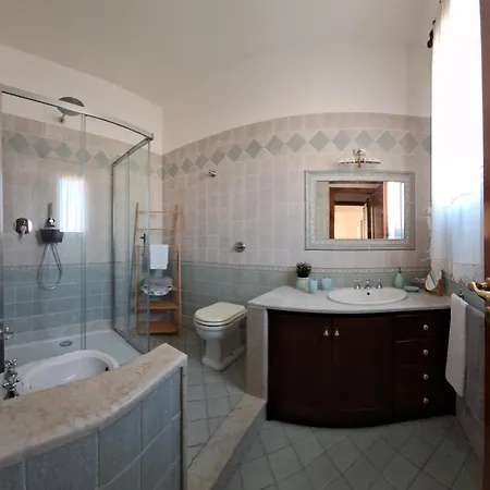 Mariposa 4*