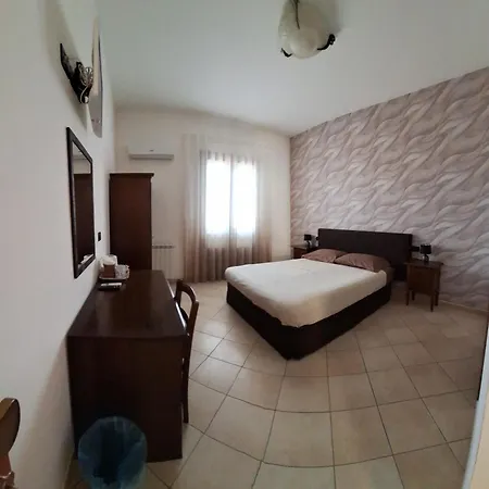 Mariposa סן ויטו לו קאפו