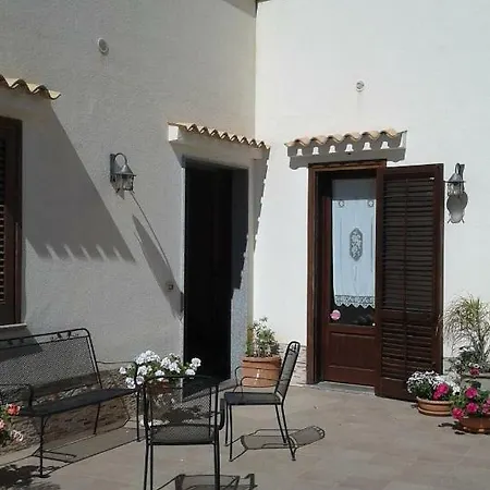 Mariposa 3* סן ויטו לו קאפו