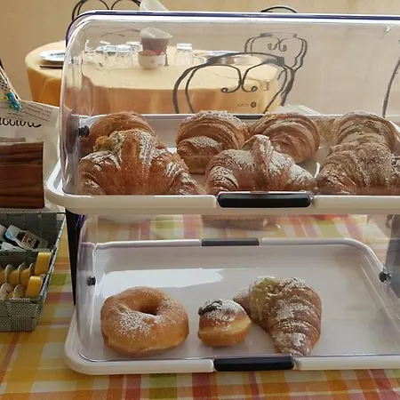 Mariposa לינה וארוחת בוקר 3*